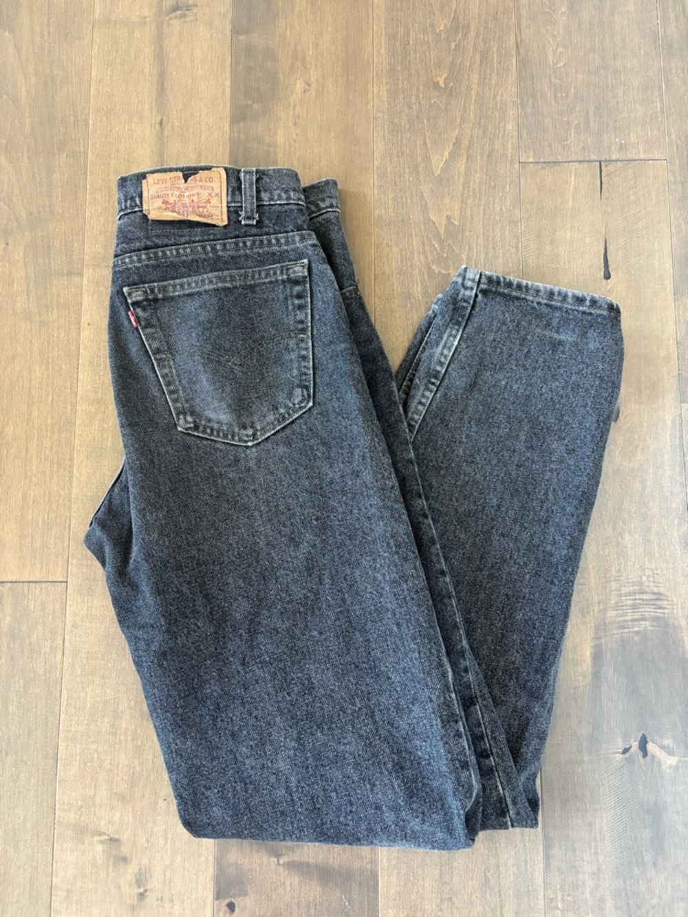 Vintage Levi's 550 High Rise Relaxed Fit Red tab- 1990's